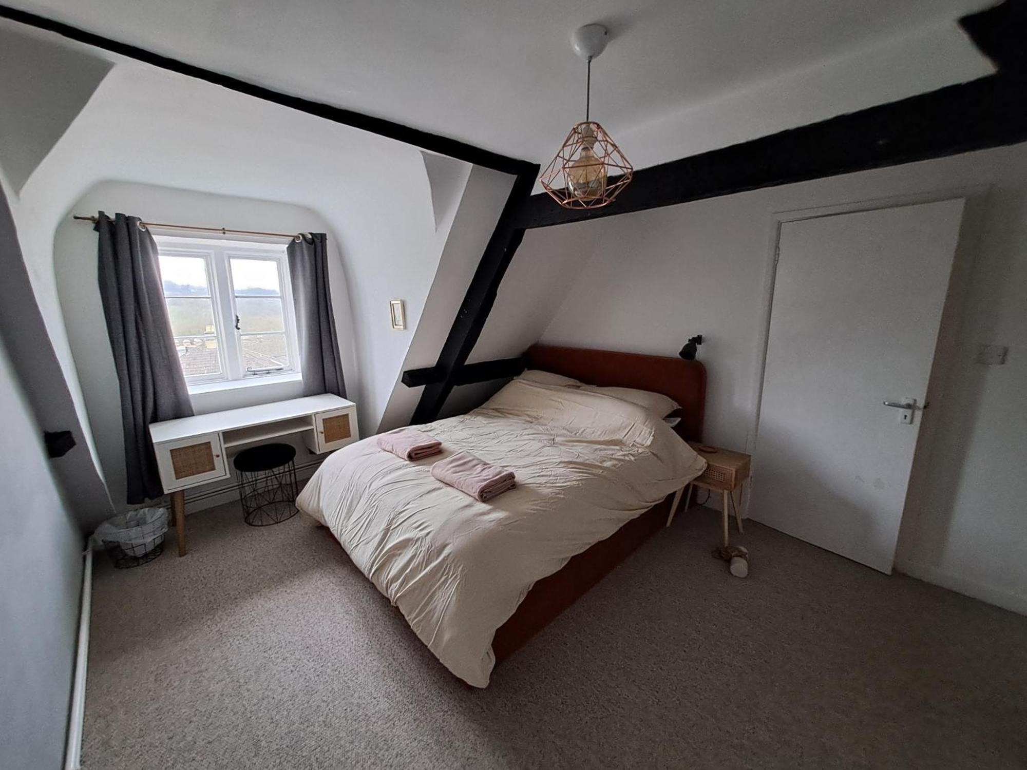 Harmony Loft * Box (Wiltshire)